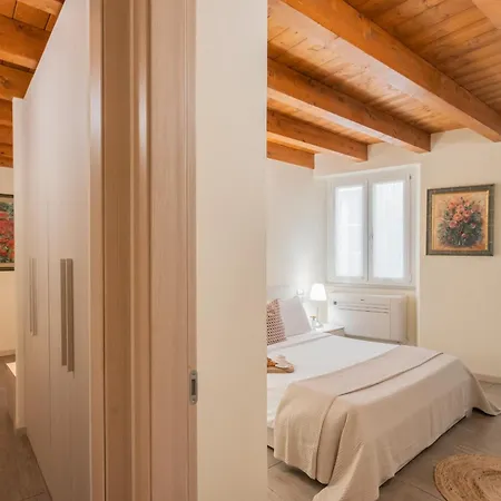 Domus In By Rent * Como