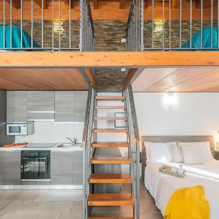 Lägenhet Domus In By Rent Como