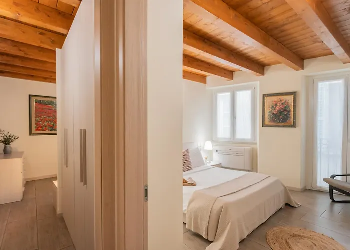 Domus In By Rent * Como