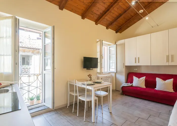 Domus In By Rent * Como