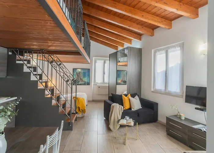 Domus In By Rent * Como