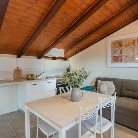 Domus In By Rent * Como