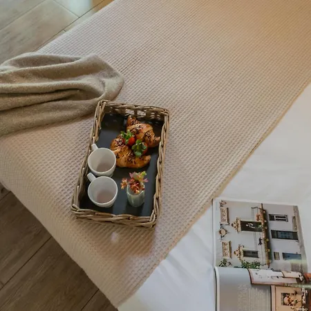 Domus In By Rent كومو