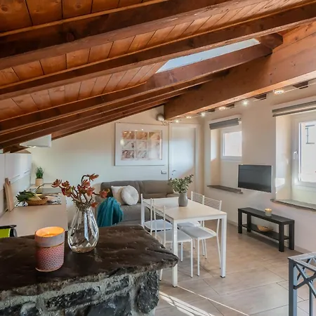 Apartment Domus In By Rent Como