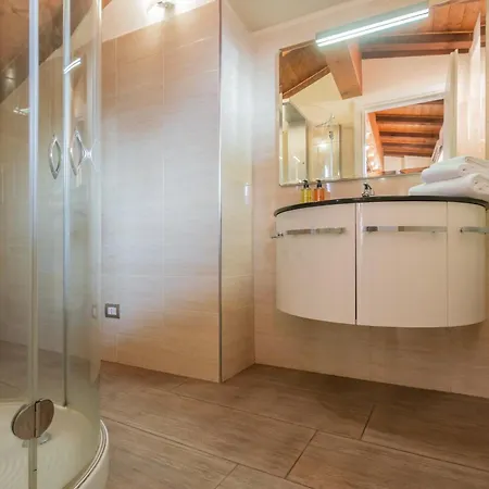 Domus In By Rent شقة