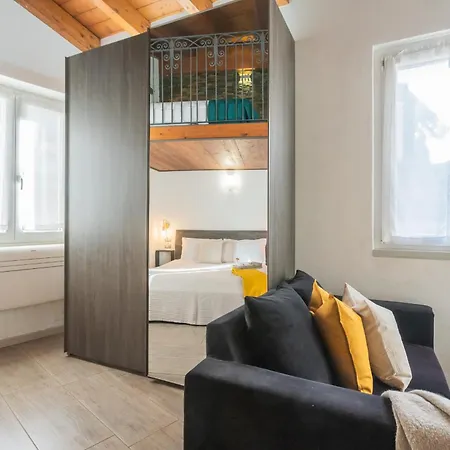 Apartment Domus In By Rent *