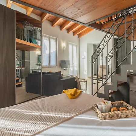 Domus In By Rent * Como