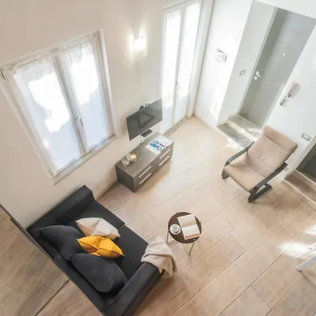 Domus In By Rent * Como