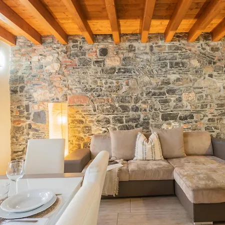 Διαμέρισμα Domus In By Rent